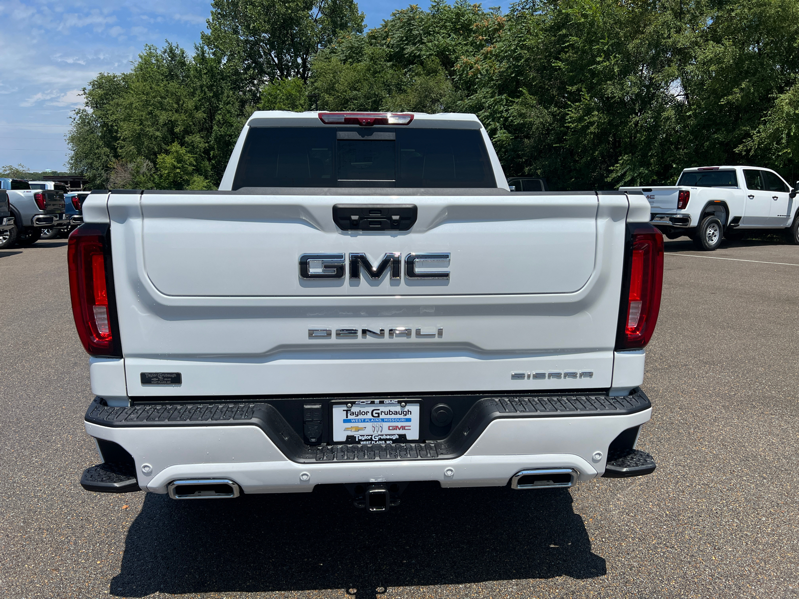 2024 GMC Sierra 1500 Denali Ultimate 12