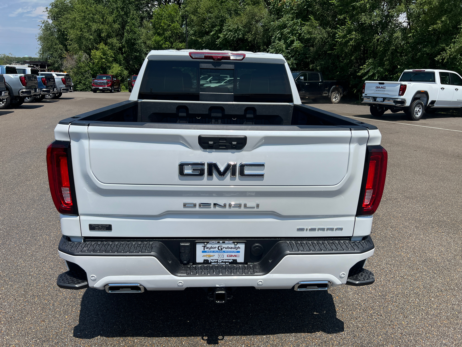 2024 GMC Sierra 1500 Denali Ultimate 13