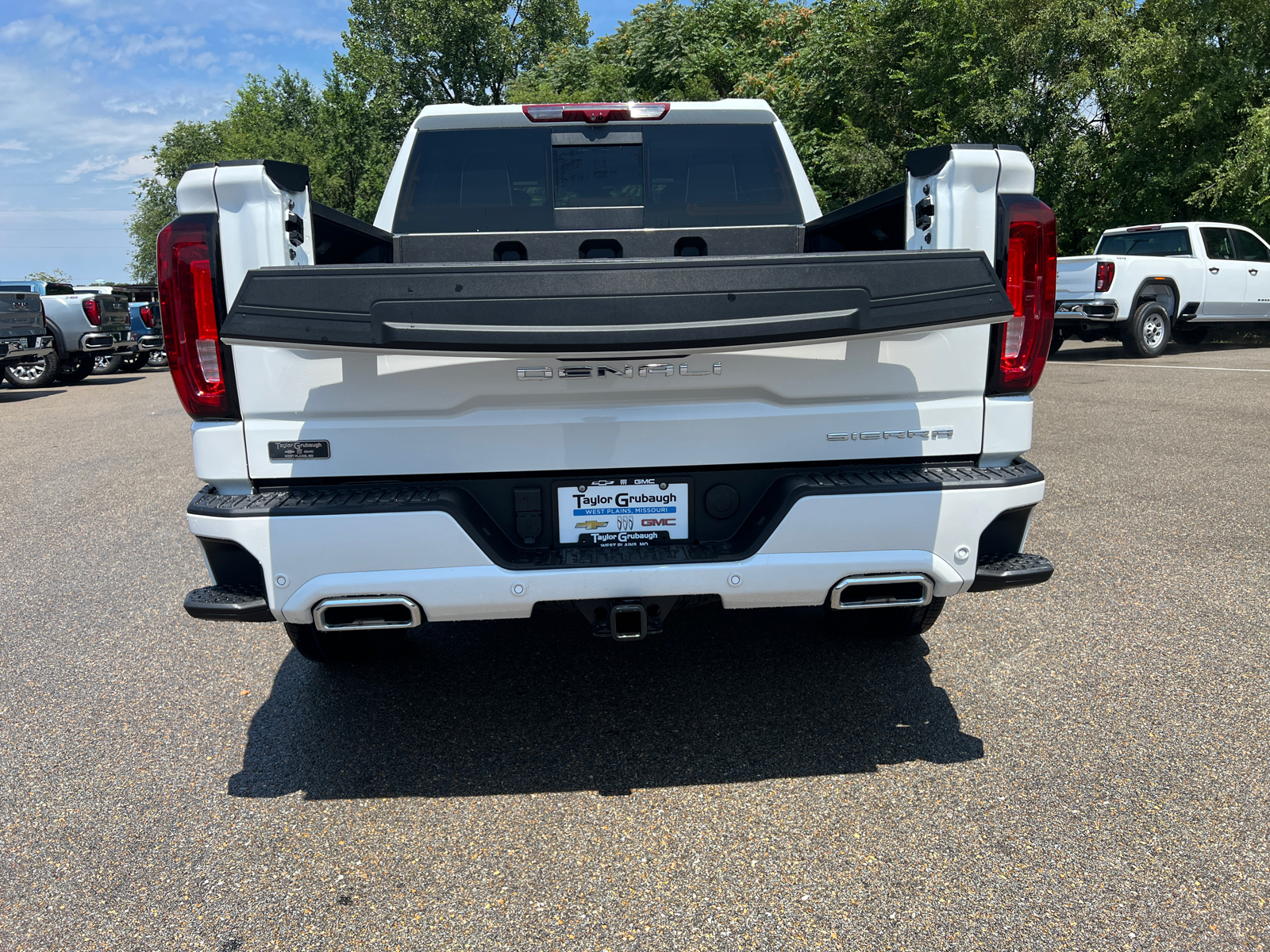 2024 GMC Sierra 1500 Denali Ultimate 14