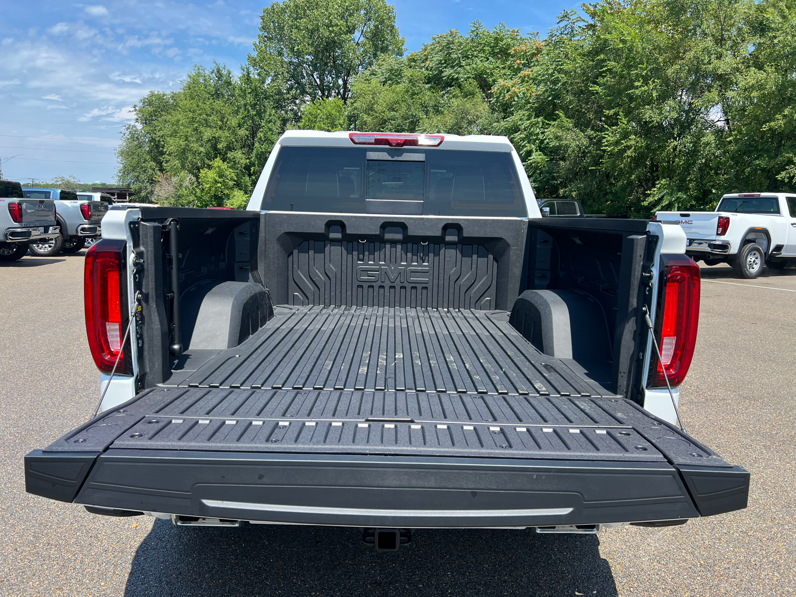 2024 GMC Sierra 1500 Denali Ultimate 15