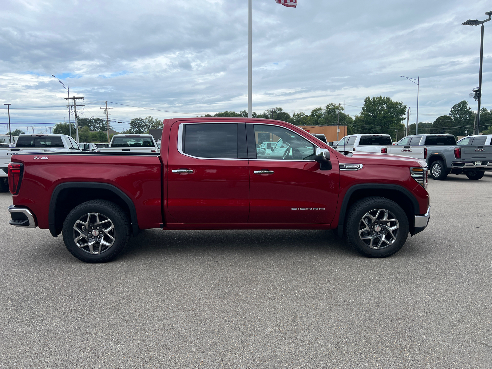 2024 GMC Sierra 1500 SLT 15