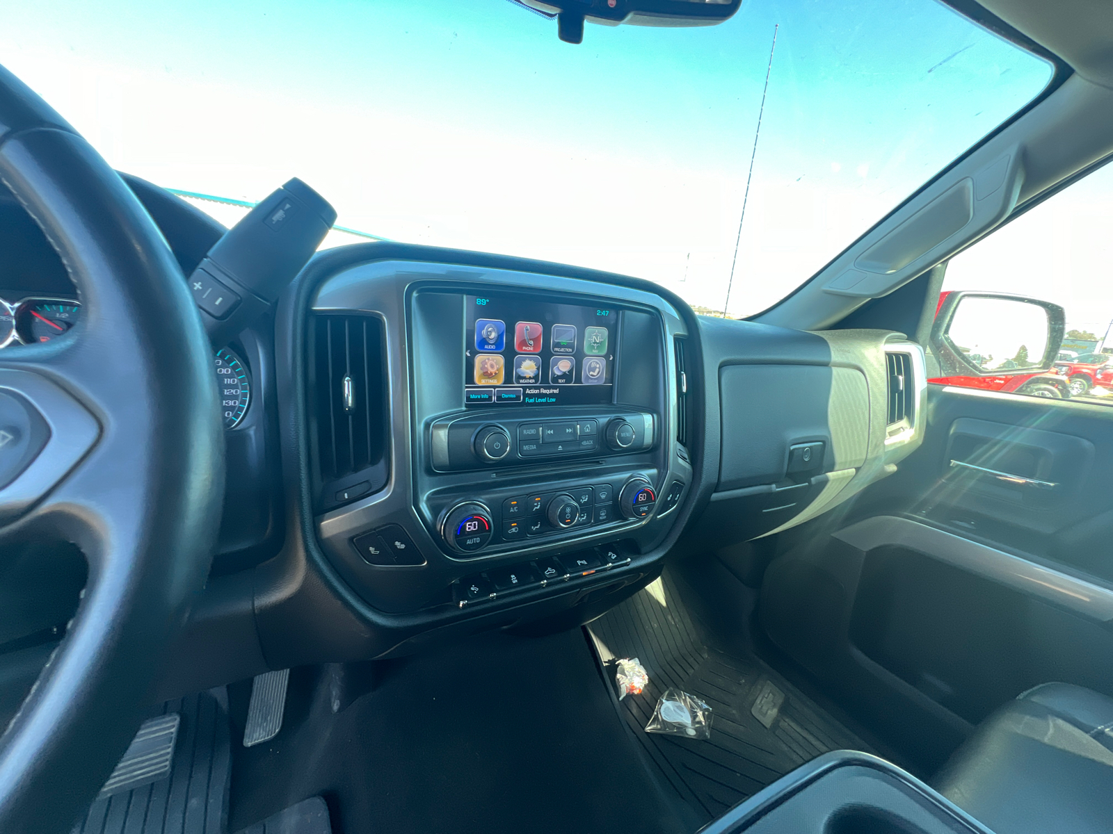 2017 Chevrolet Silverado 1500 LT 14