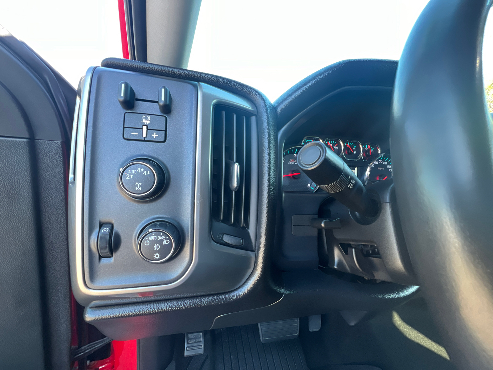 2017 Chevrolet Silverado 1500 LT 20