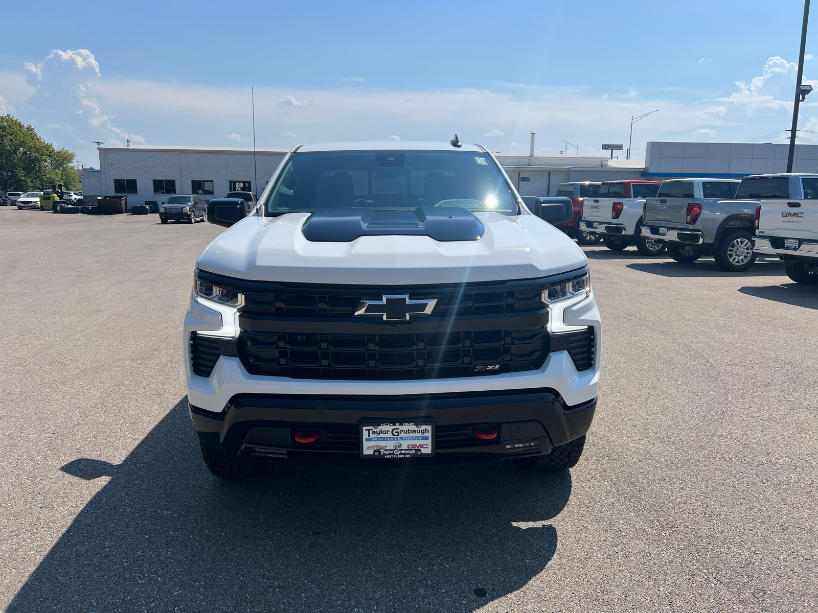 2024 Chevrolet Silverado 1500 LT Trail Boss 6