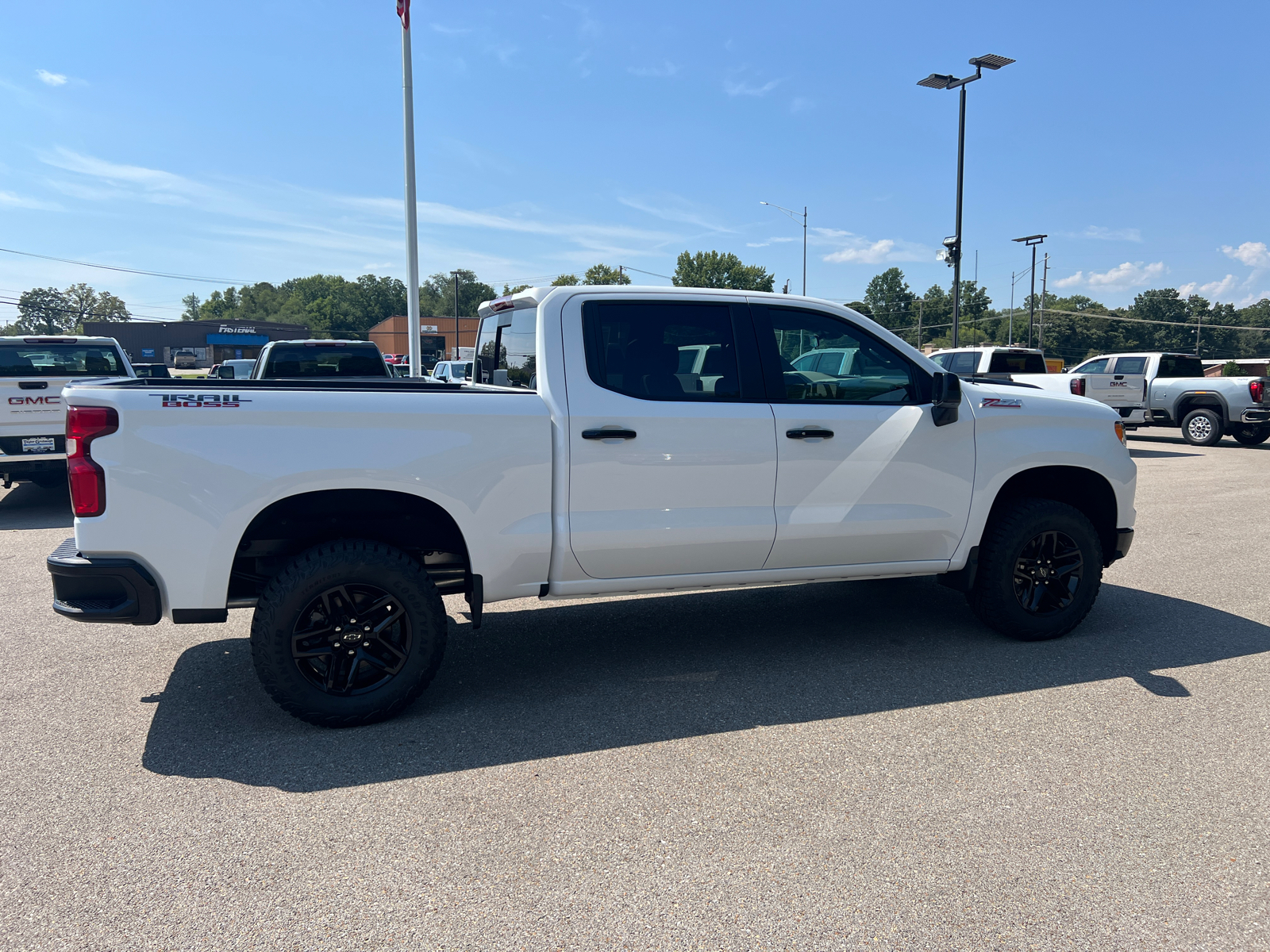 2024 Chevrolet Silverado 1500 LT Trail Boss 13