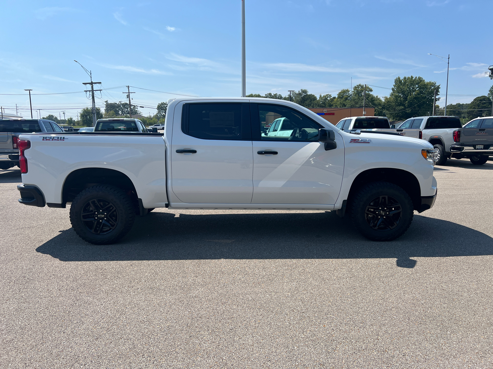 2024 Chevrolet Silverado 1500 LT Trail Boss 14