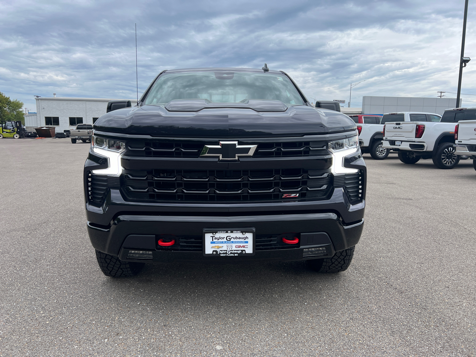 2024 Chevrolet Silverado 1500 LT Trail Boss 5