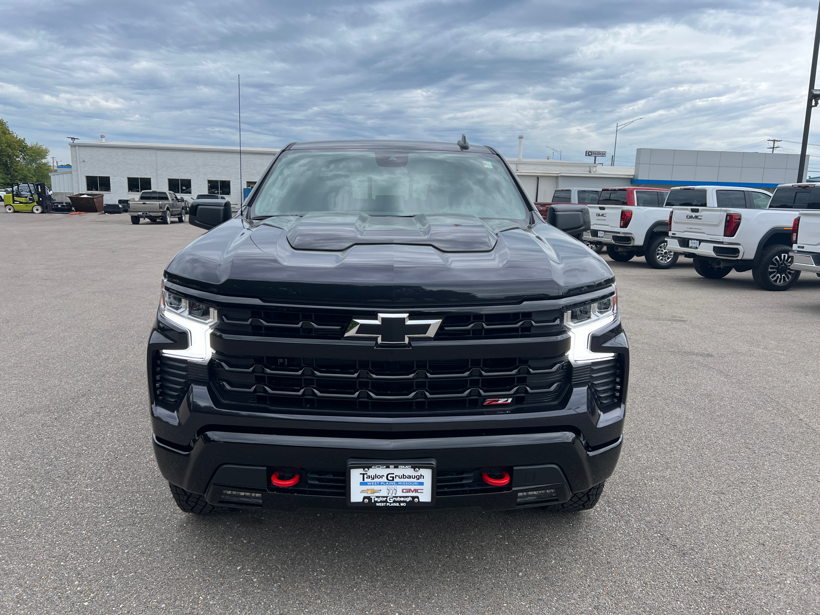 2024 Chevrolet Silverado 1500 LT Trail Boss 6