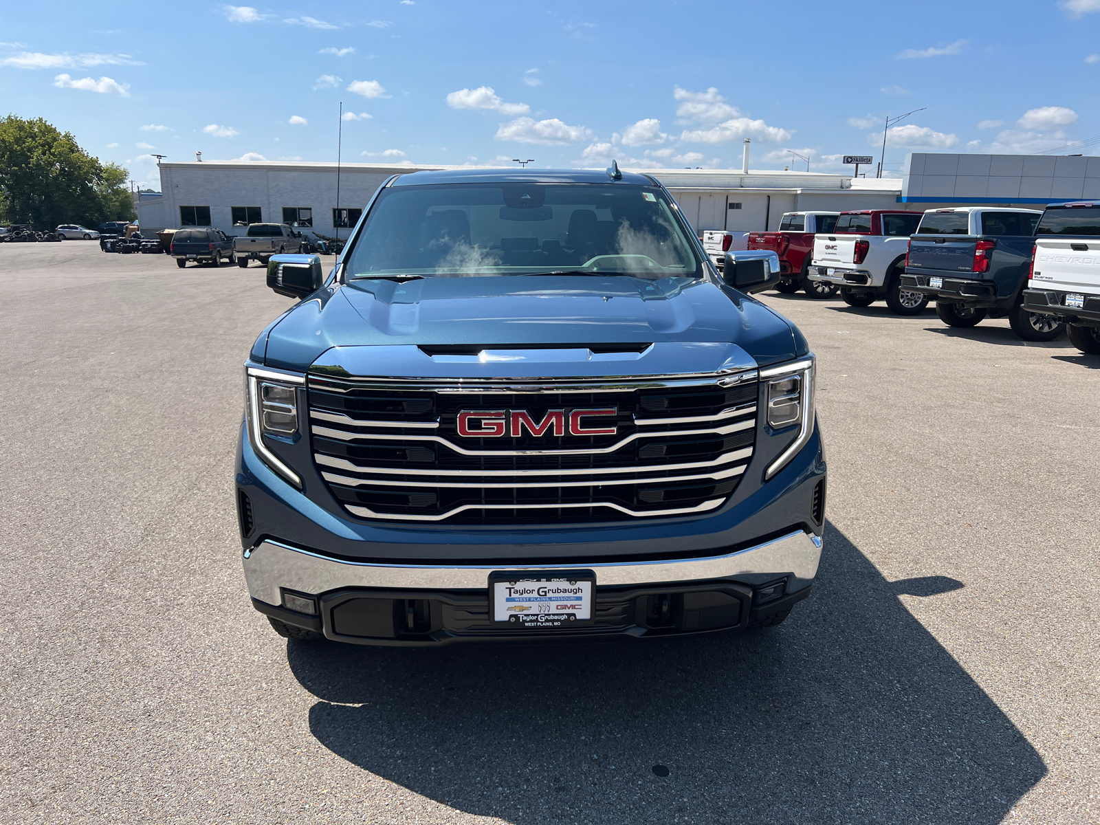 2024 GMC Sierra 1500 SLT 6