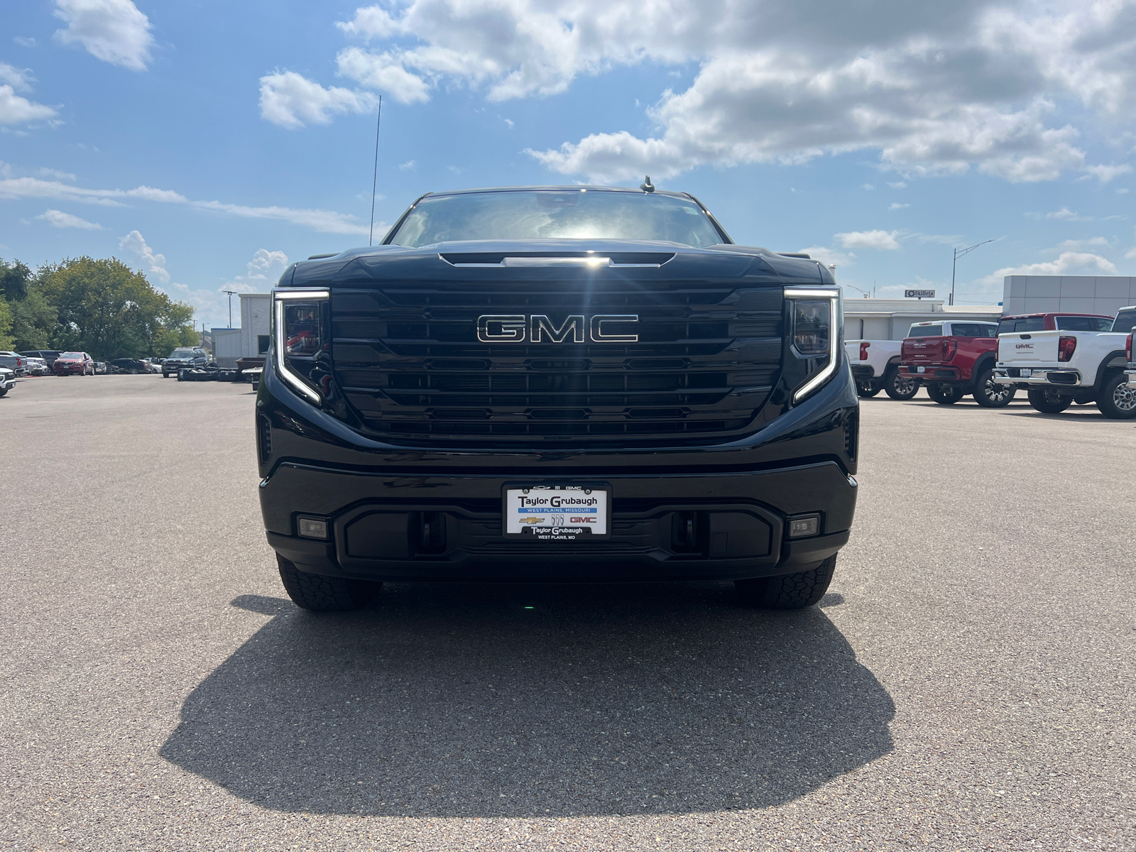 2024 GMC Sierra 1500 Elevation 5