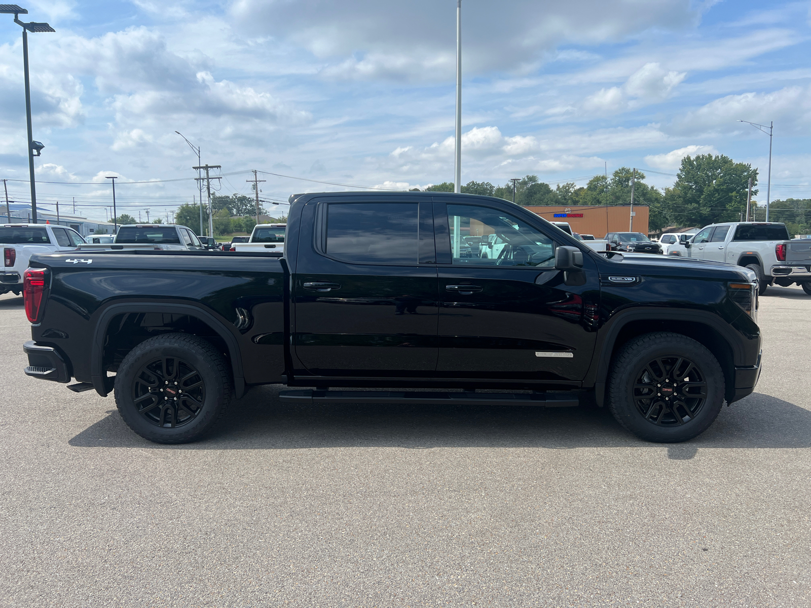 2024 GMC Sierra 1500 Elevation 13