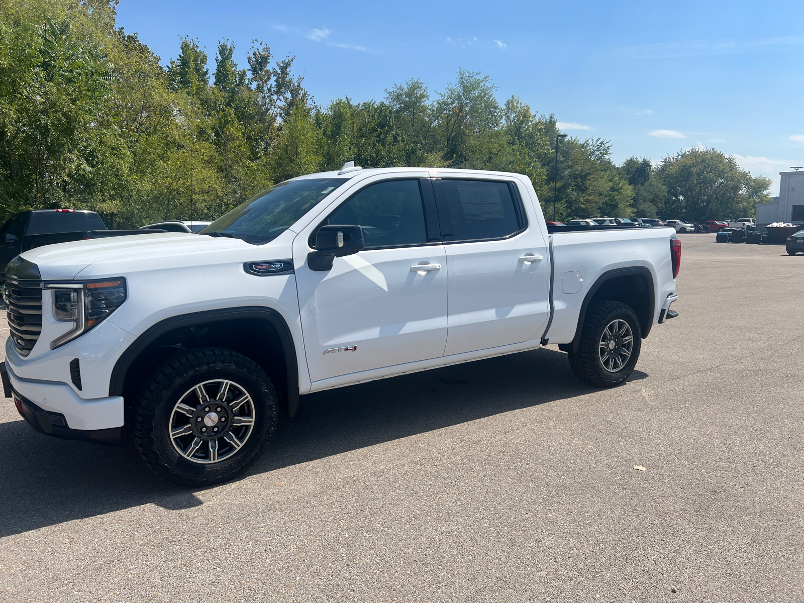 2024 GMC Sierra 1500 AT4 7