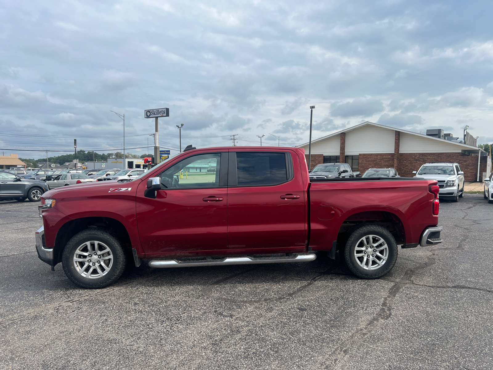 2019 Chevrolet Silverado 1500 LT 6