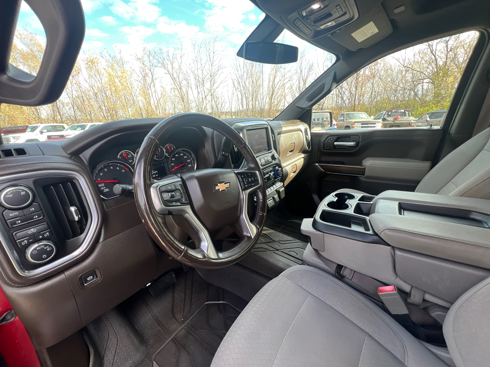 2019 Chevrolet Silverado 1500 LT 18