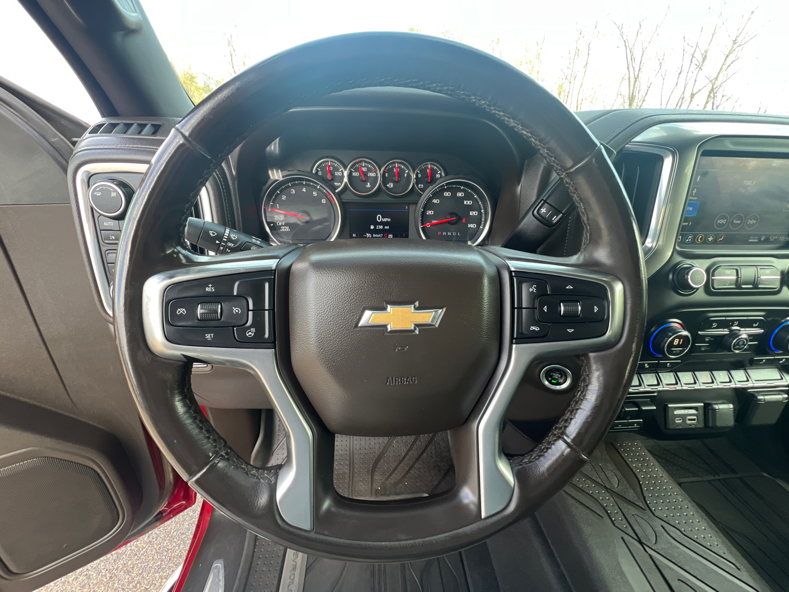 2019 Chevrolet Silverado 1500 LT 21