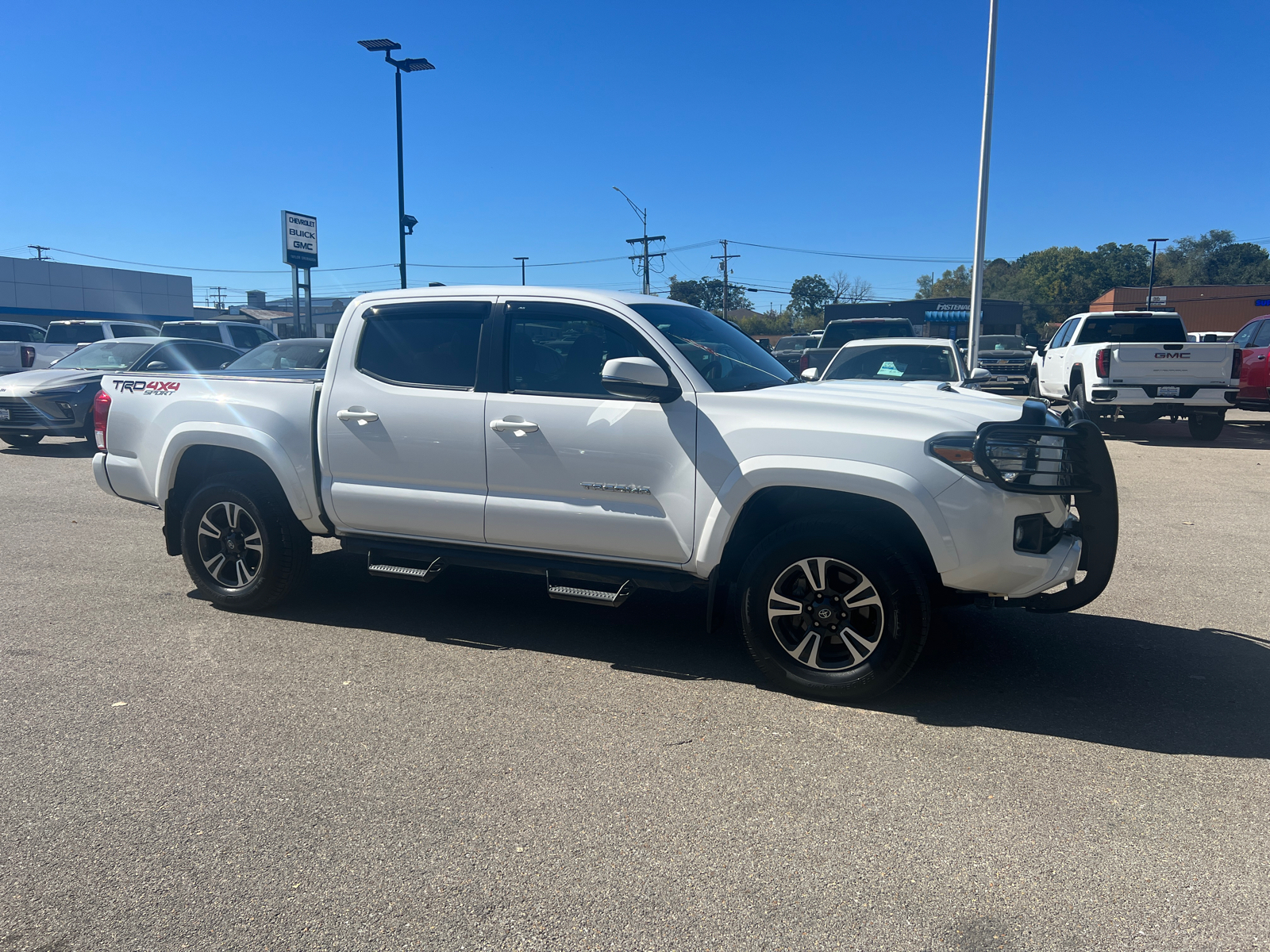 2019 Toyota Tacoma 4WD  3