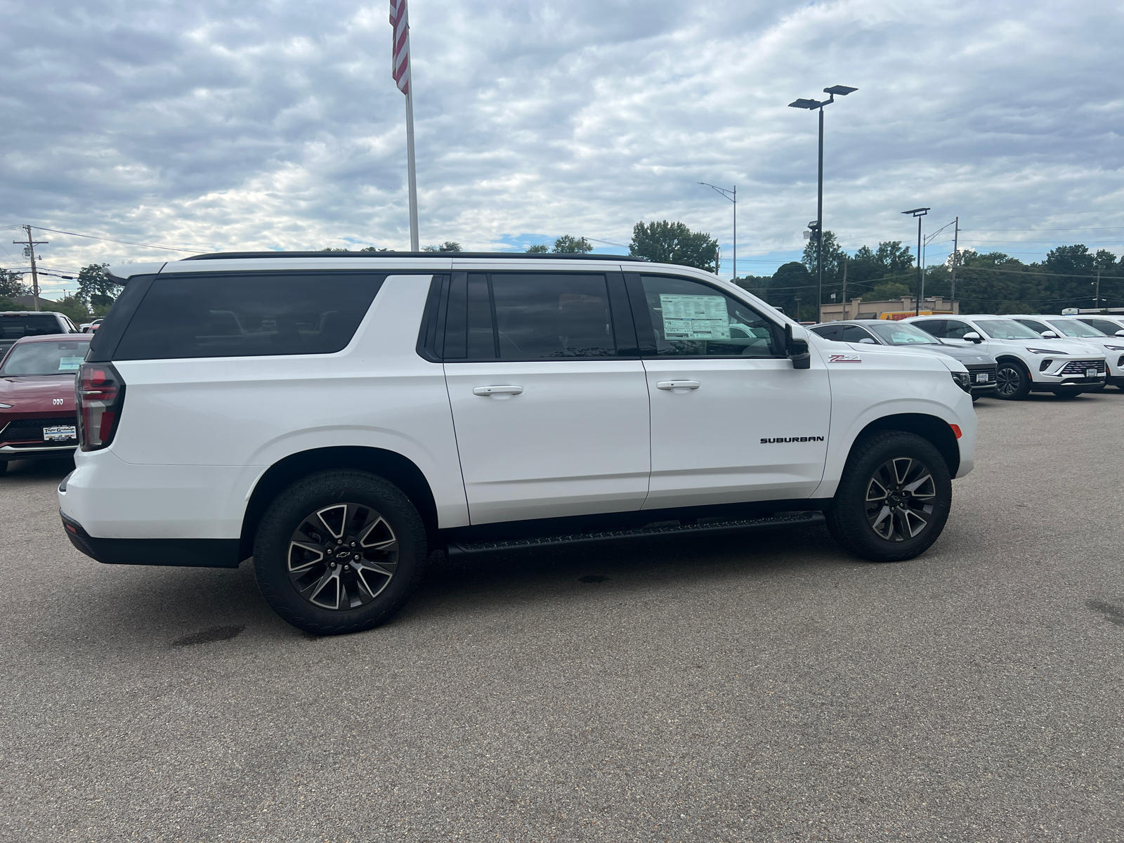 2024 Chevrolet Suburban Z71 16