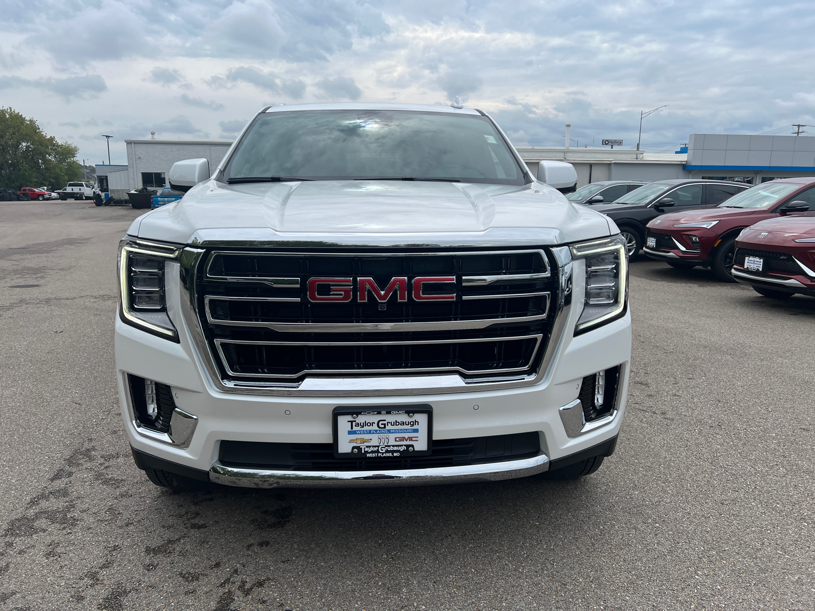 2024 GMC Yukon SLT 6