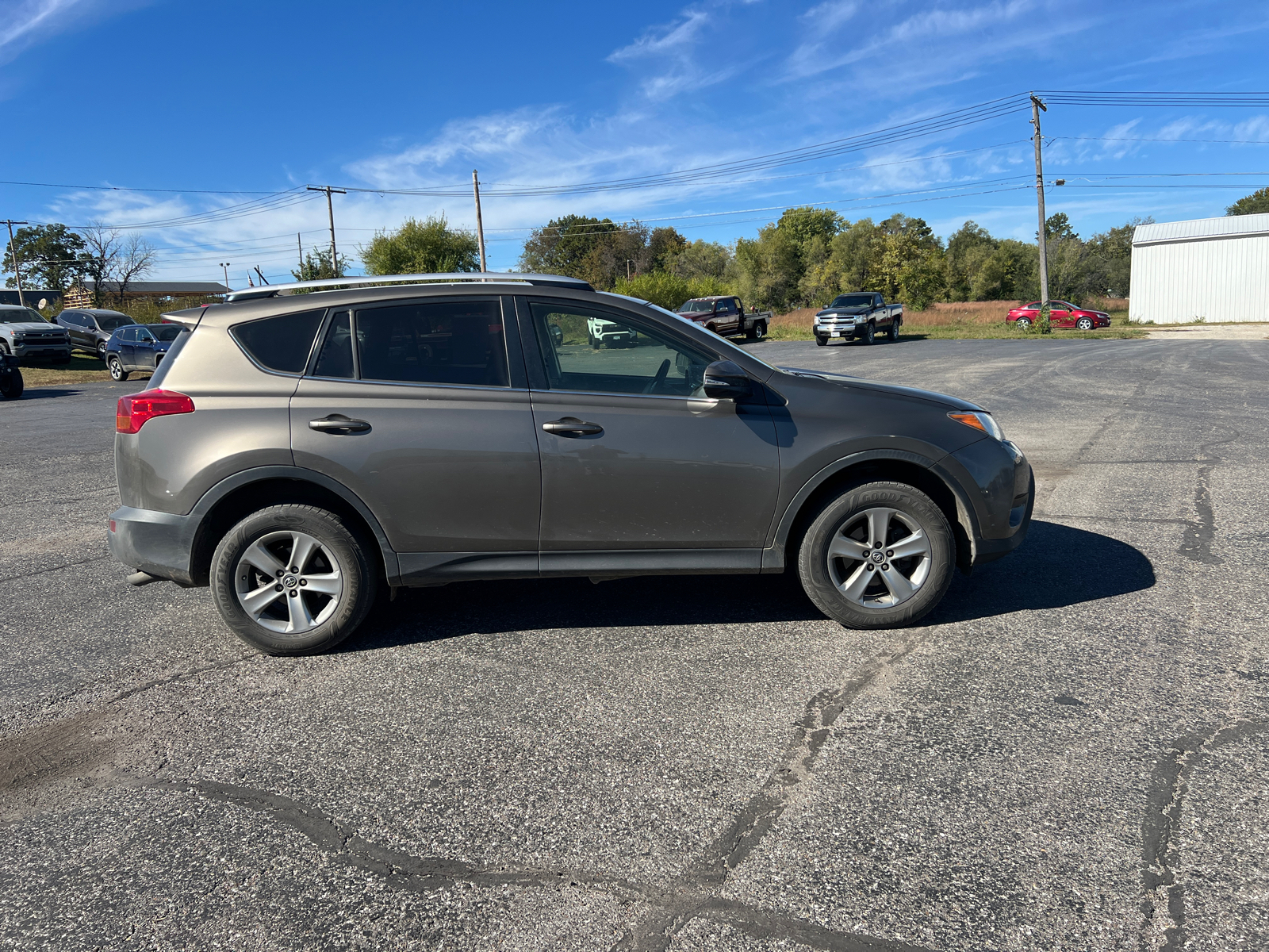 2015 Toyota RAV4 XLE 8