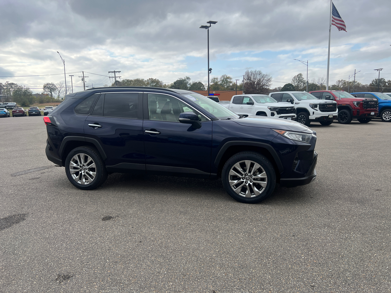 2021 Toyota RAV4 Limited 3