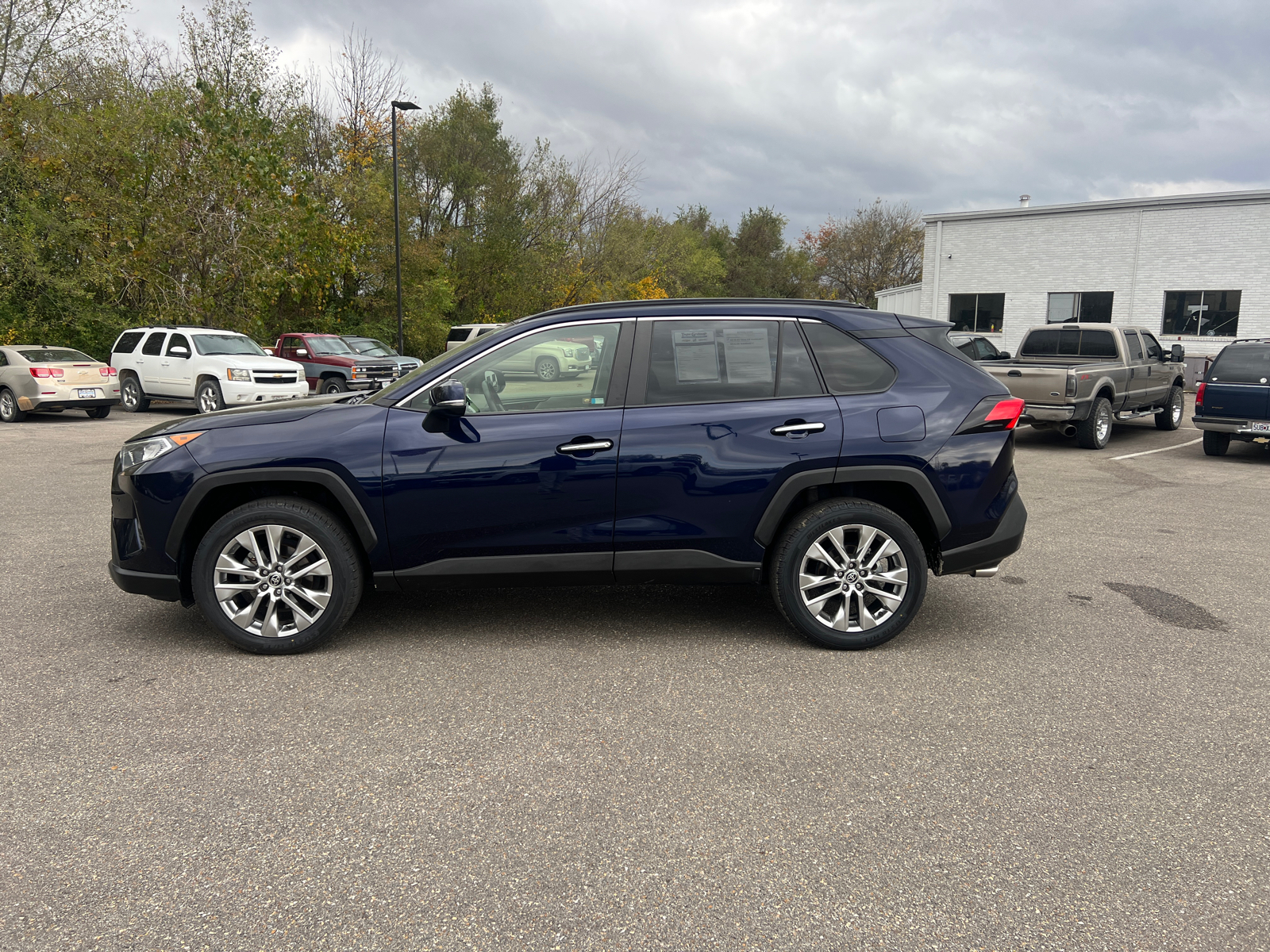 2021 Toyota RAV4 Limited 8