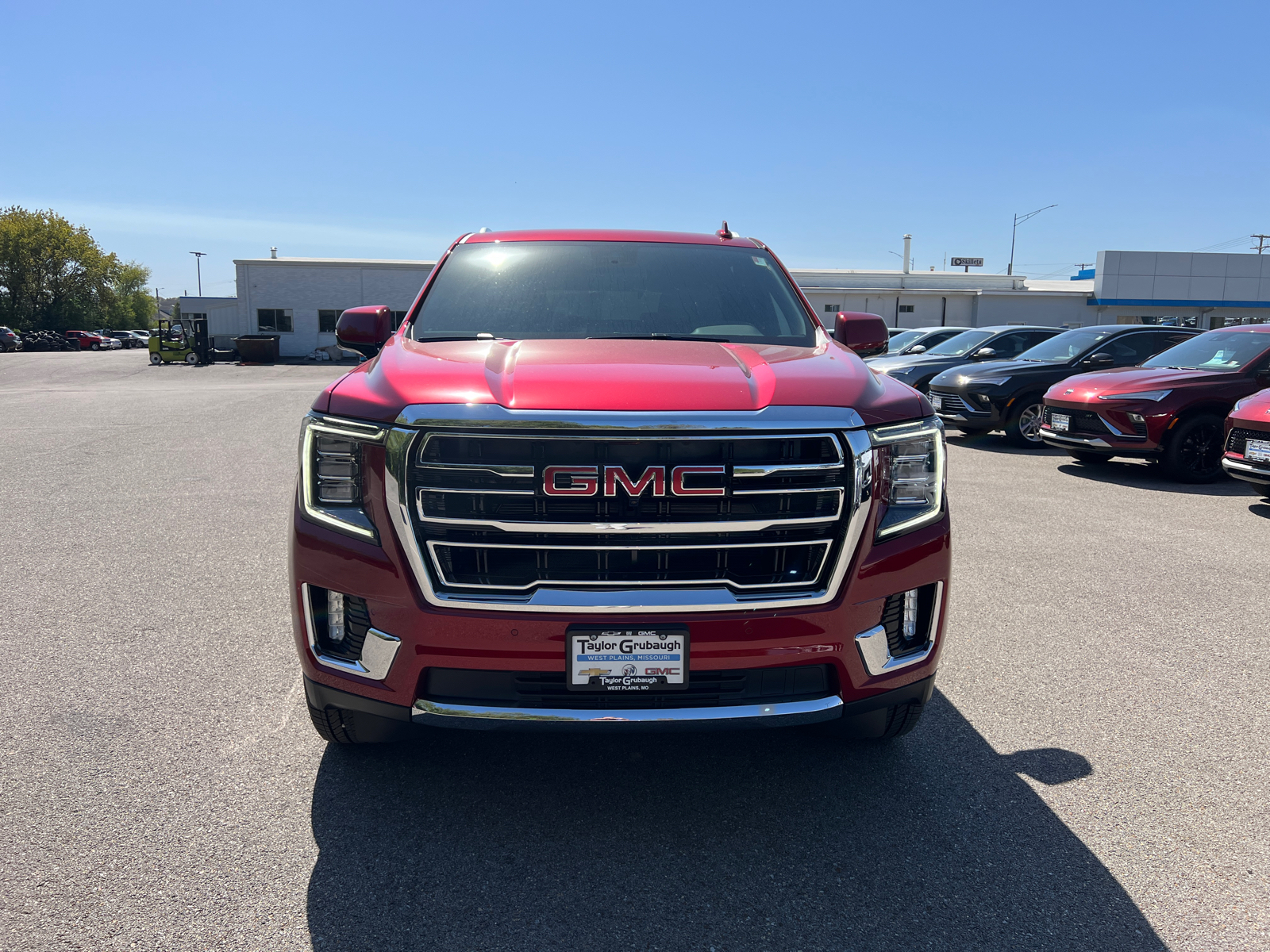 2024 GMC Yukon SLT 6