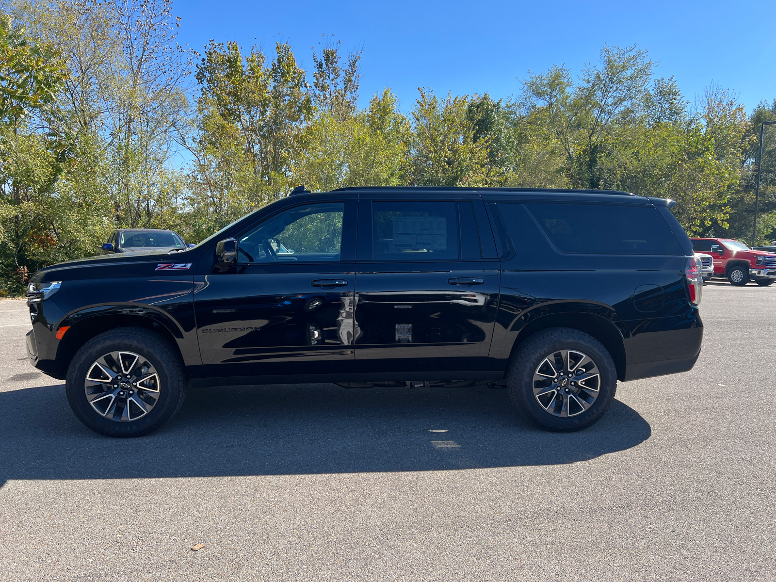 2024 Chevrolet Suburban Z71 8