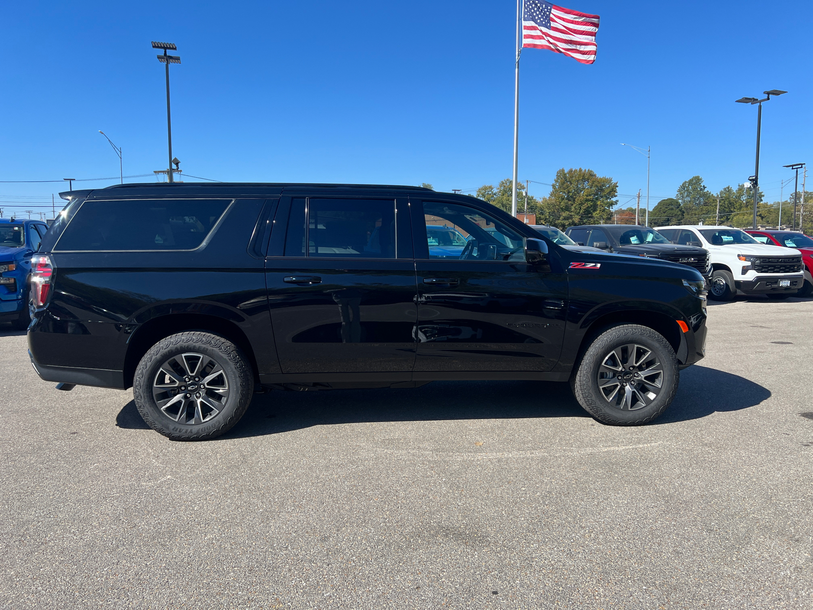 2024 Chevrolet Suburban Z71 17