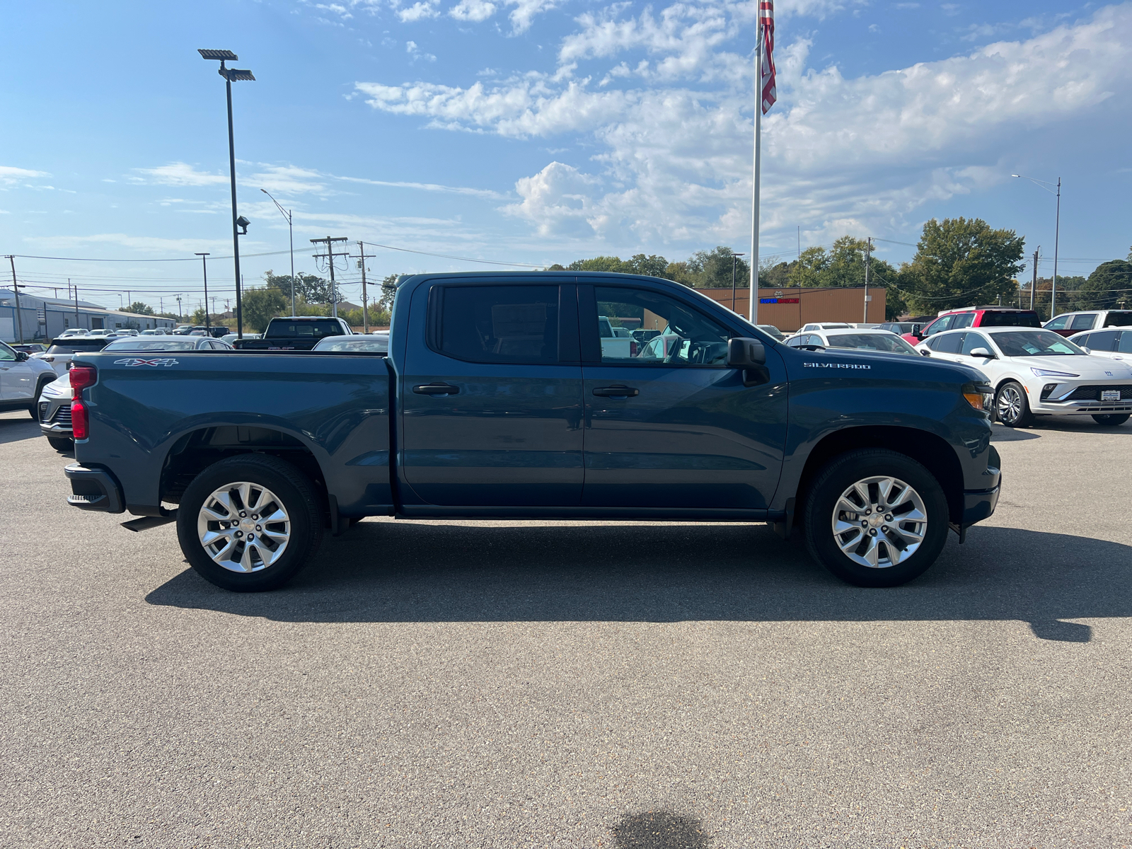 2024 Chevrolet Silverado 1500 Custom 14