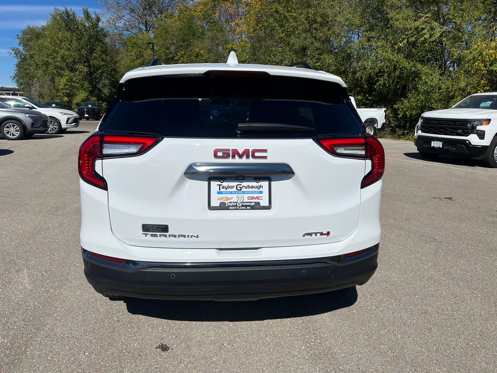 2024 GMC Terrain AT4 11