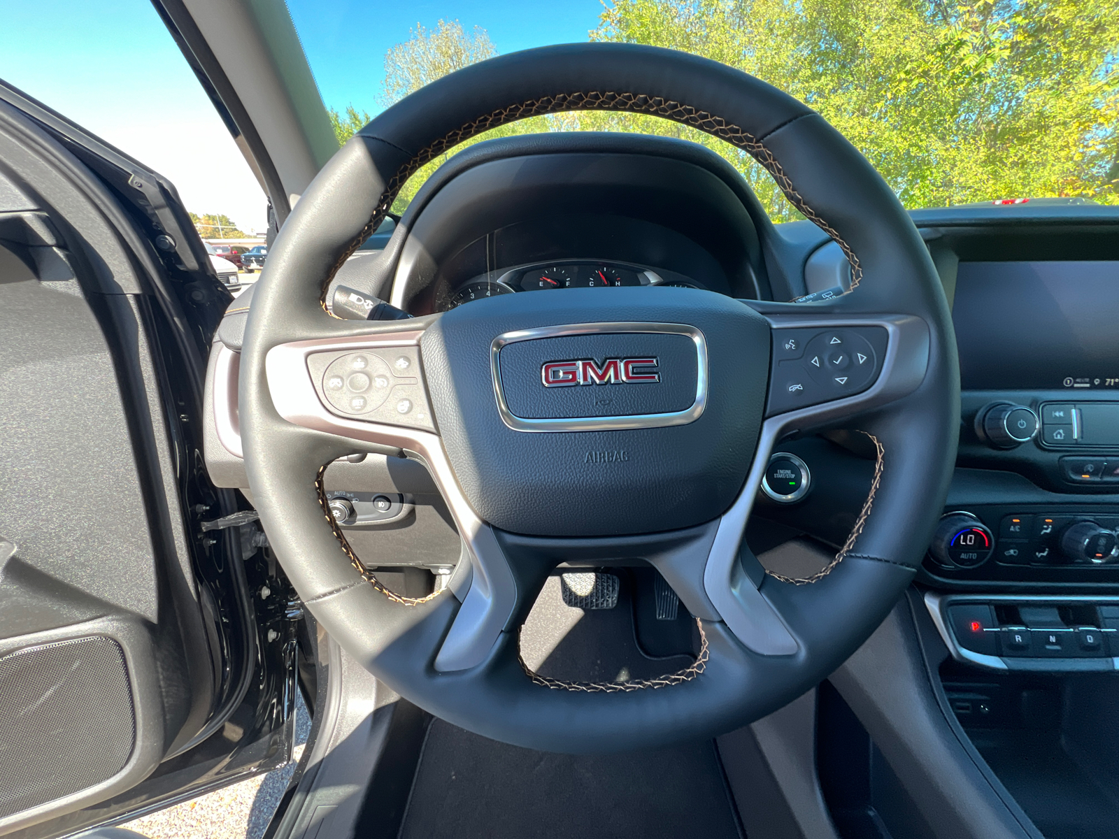 2024 GMC Terrain AT4 24