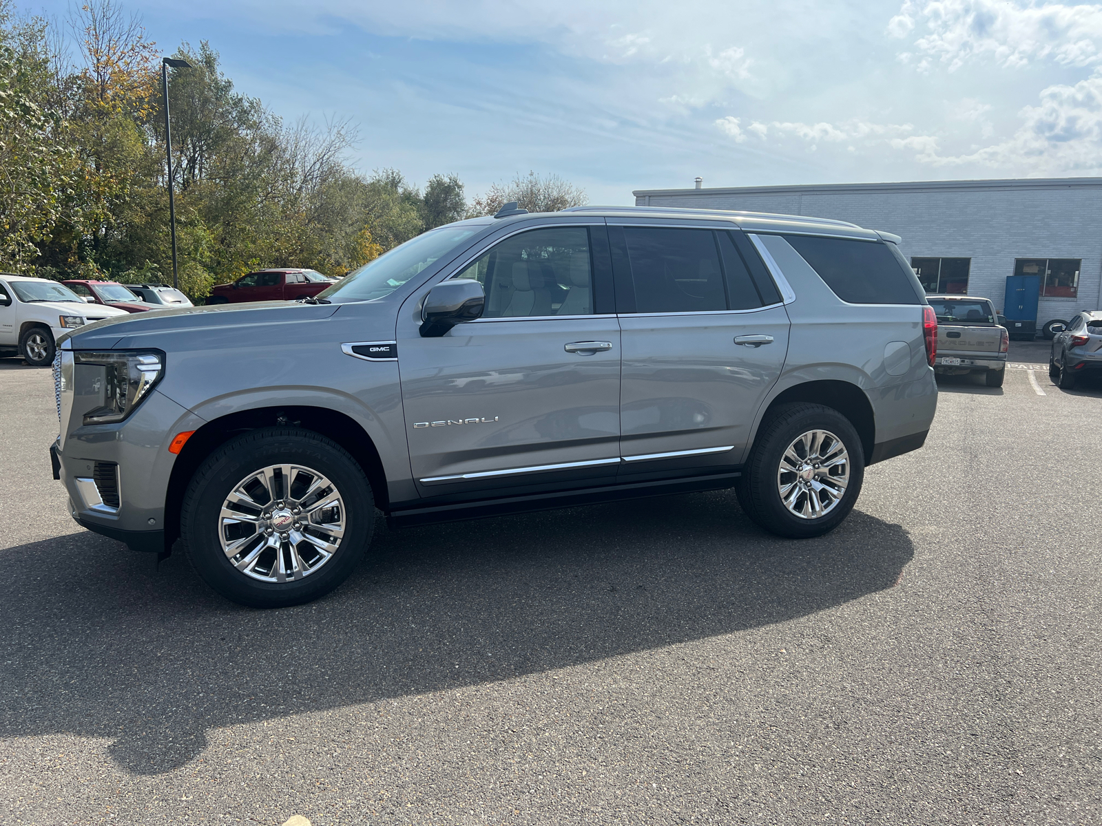 2024 GMC Yukon Denali 7