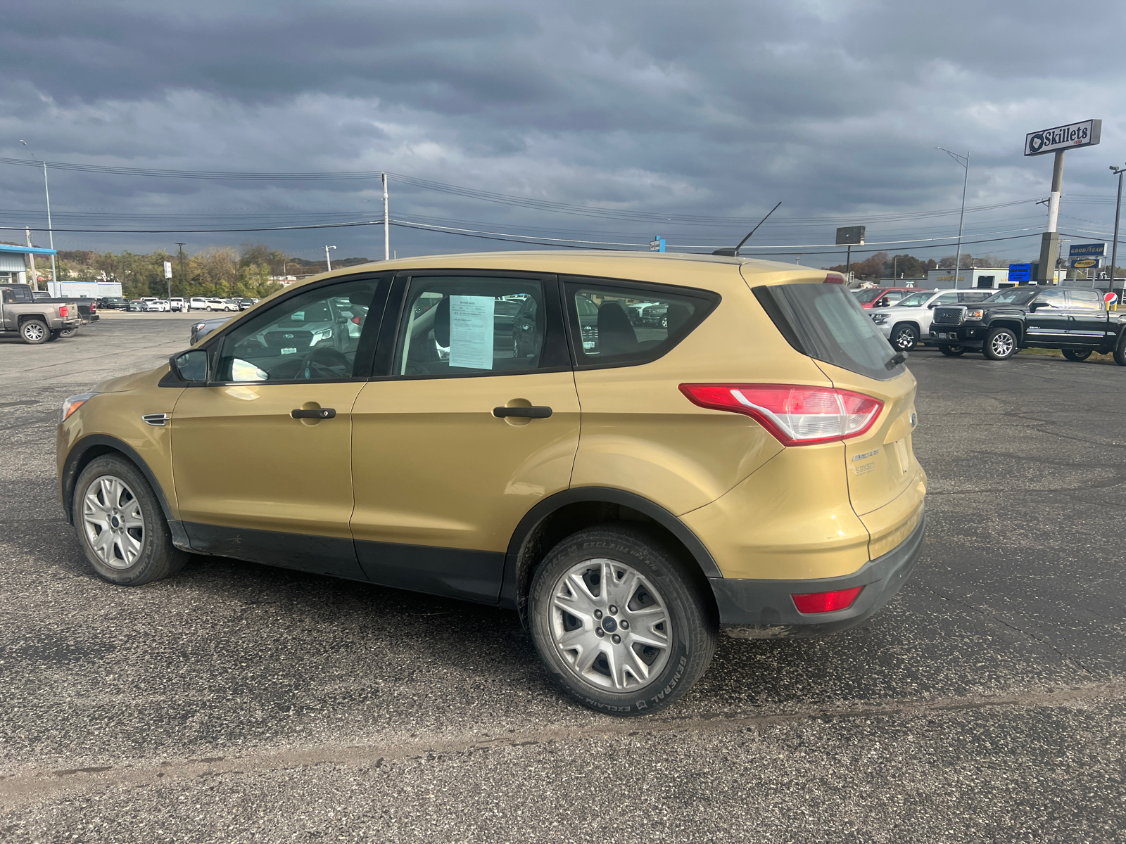 2014 Ford Escape S 4