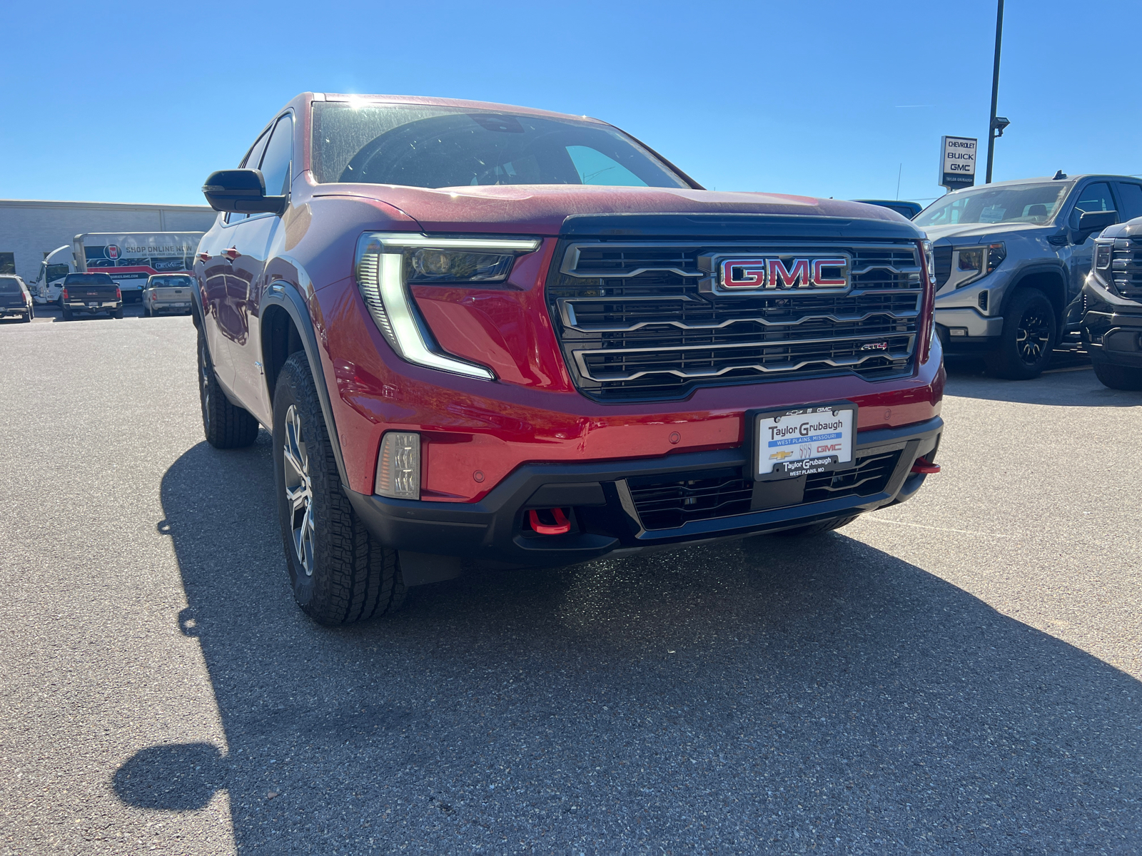 2024 GMC Acadia AWD AT4 5