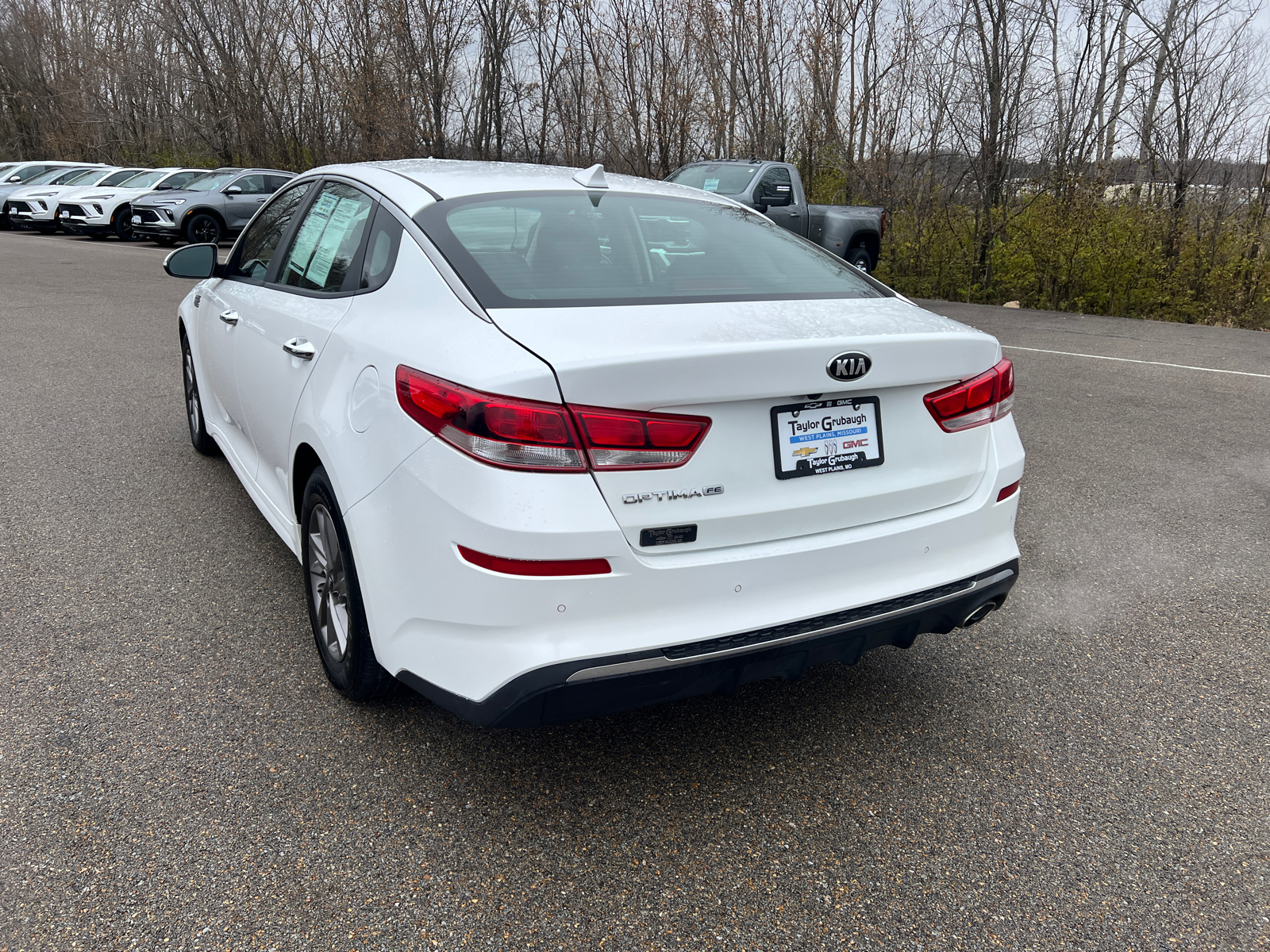 2020 Kia Optima LX 11