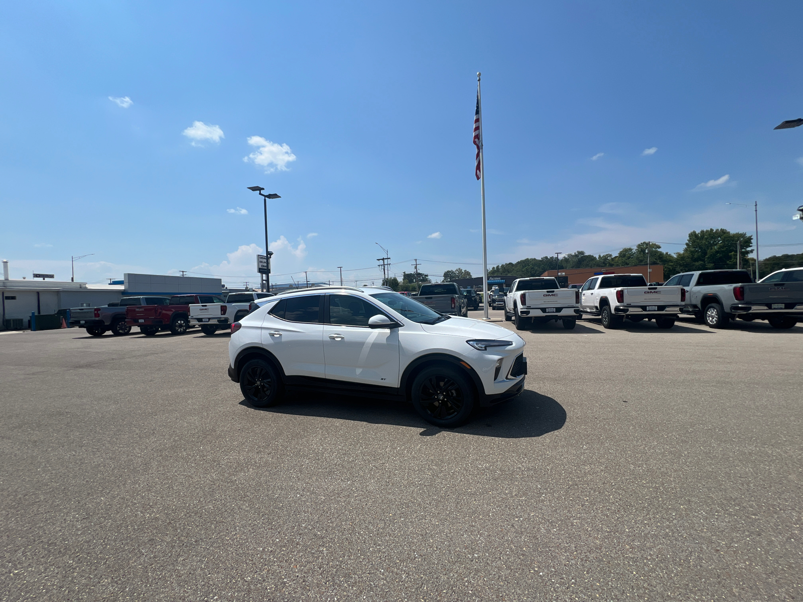 2025 Buick Encore GX Sport Touring 2