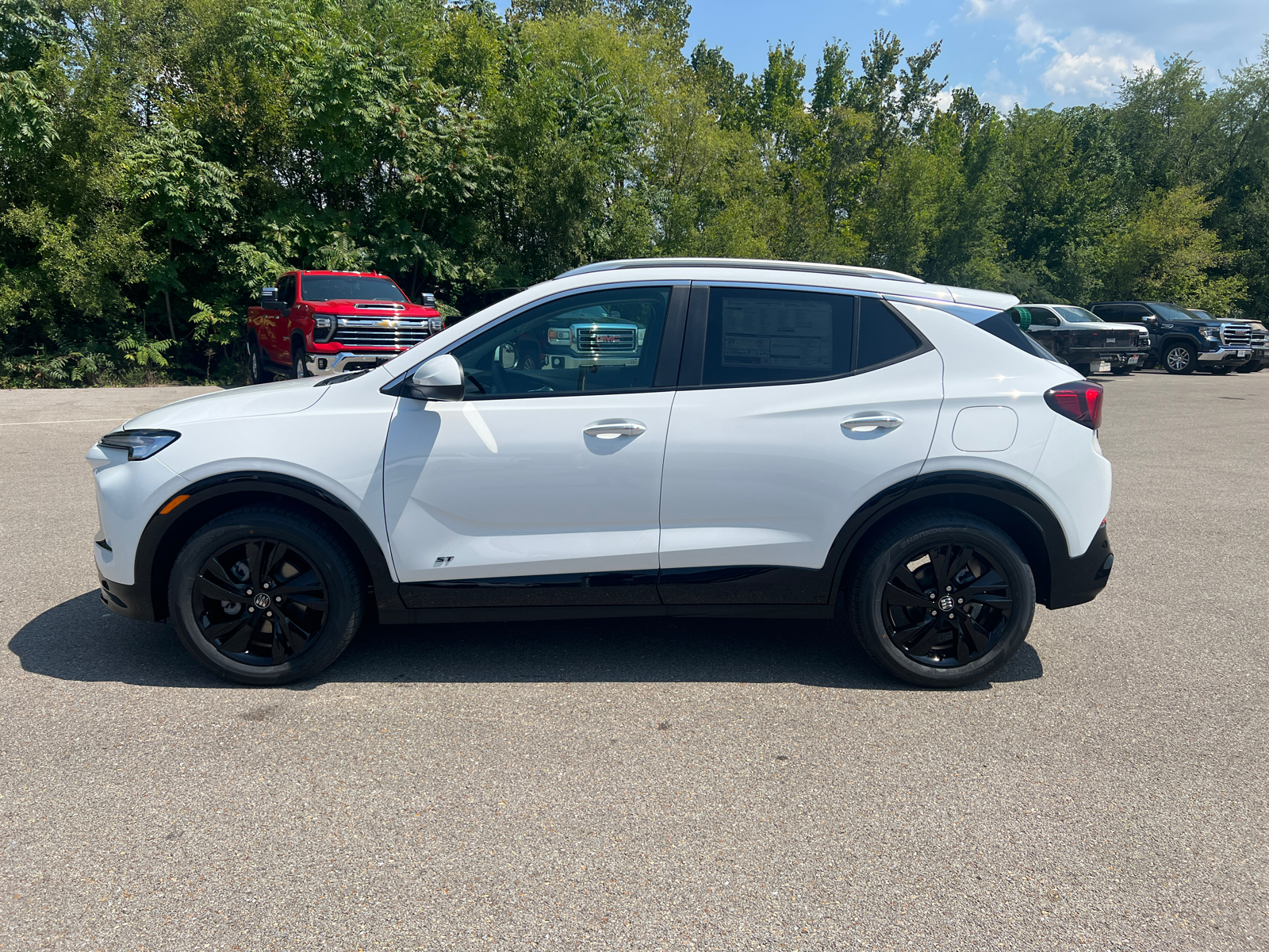 2025 Buick Encore GX Sport Touring 8