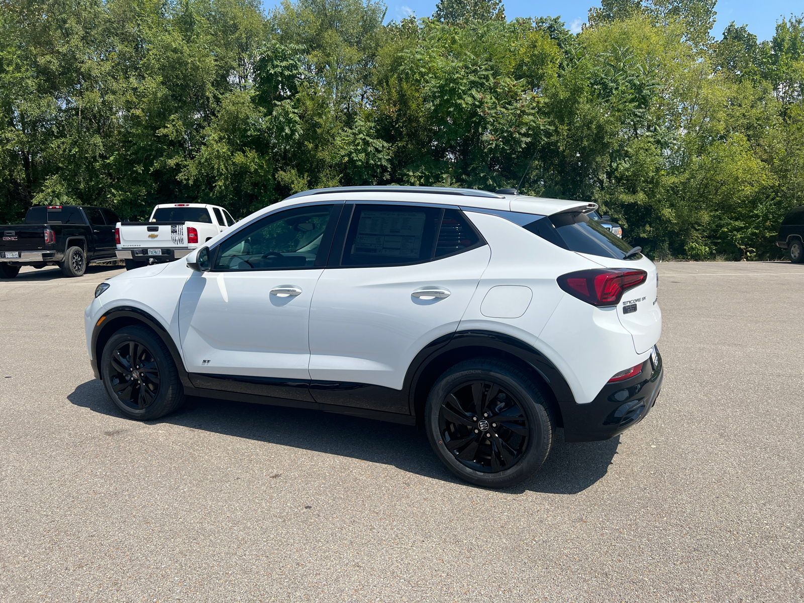 2025 Buick Encore GX Sport Touring 9