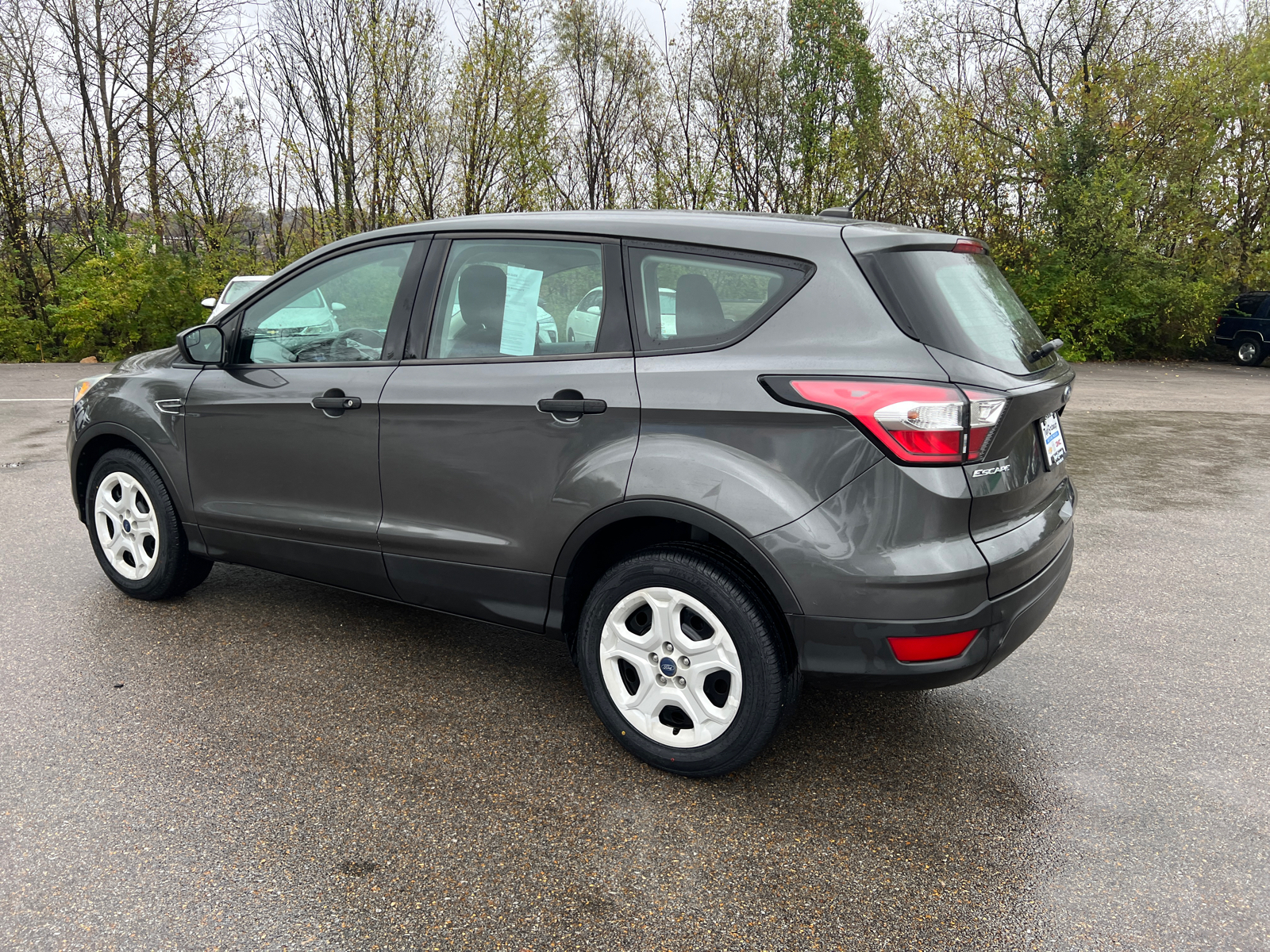 2017 Ford Escape S 9