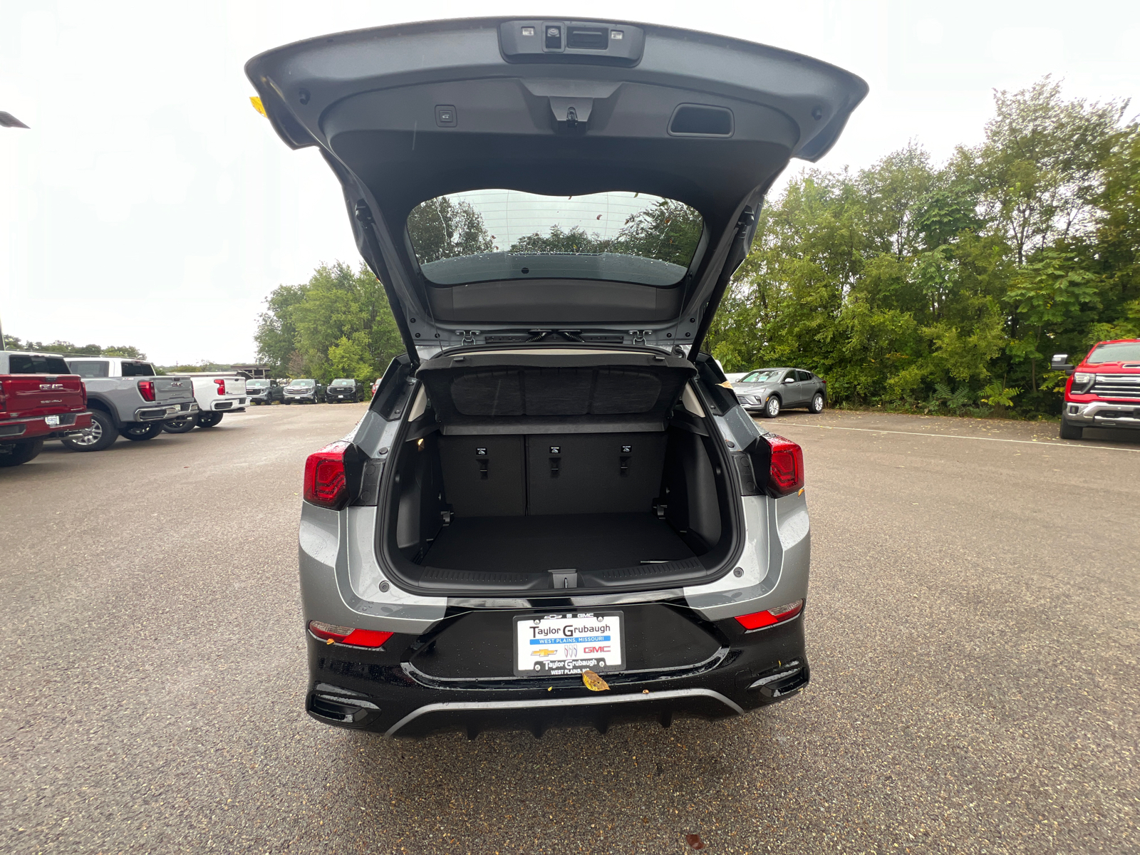 2025 Buick Encore GX Sport Touring 12