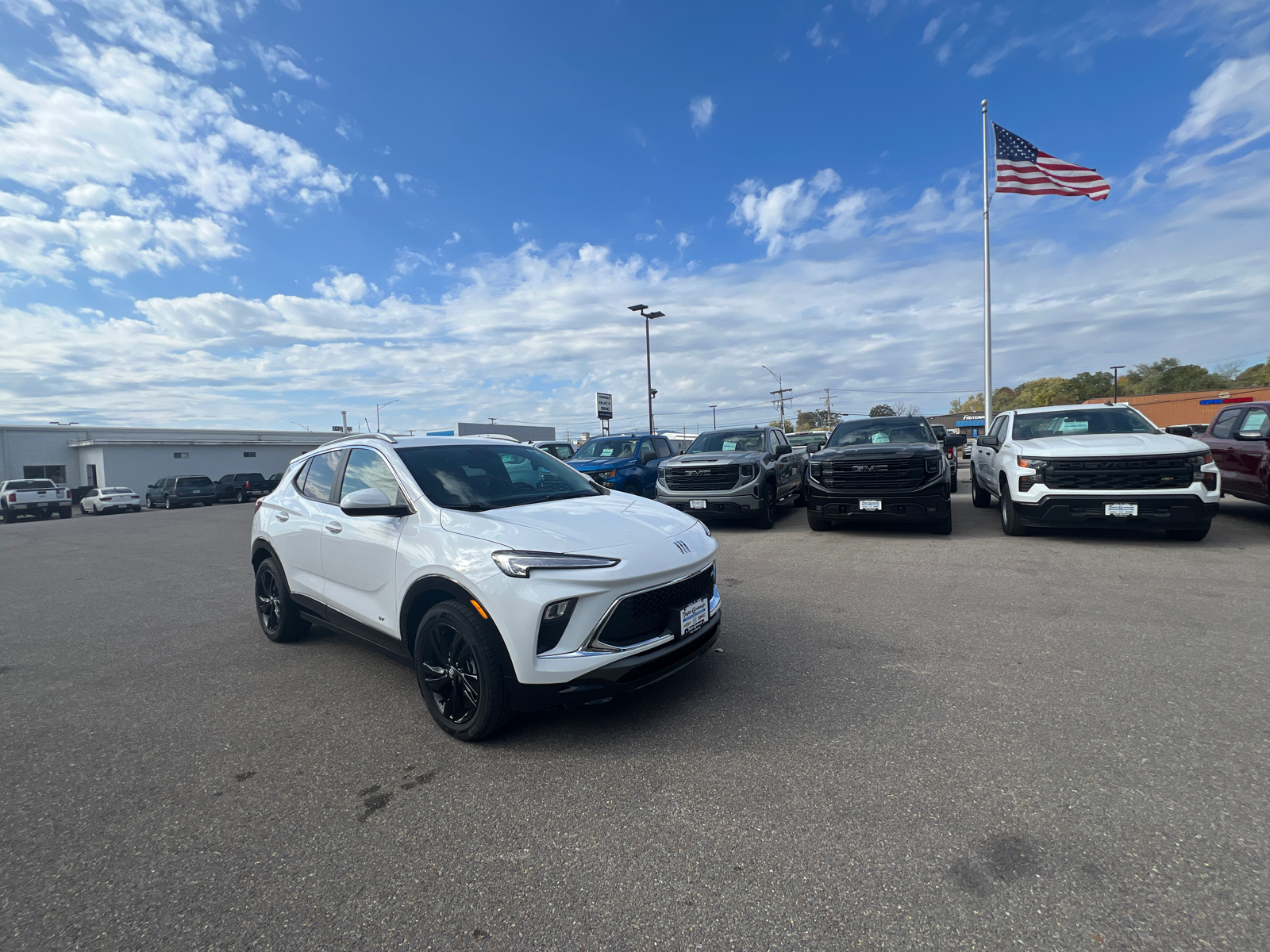 2025 Buick Encore GX Sport Touring 2