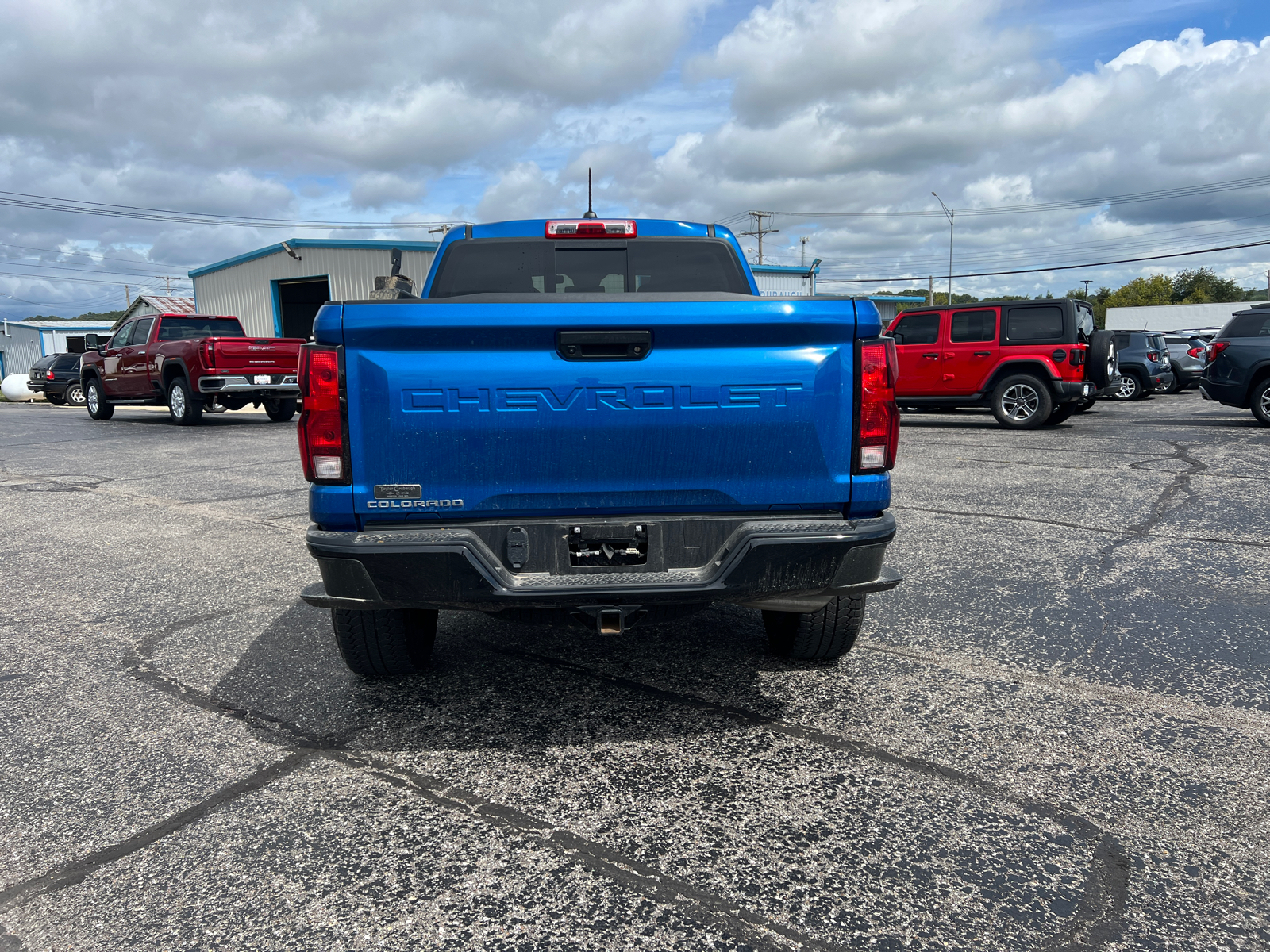 2023 Chevrolet Colorado 4WD Trail Boss 7