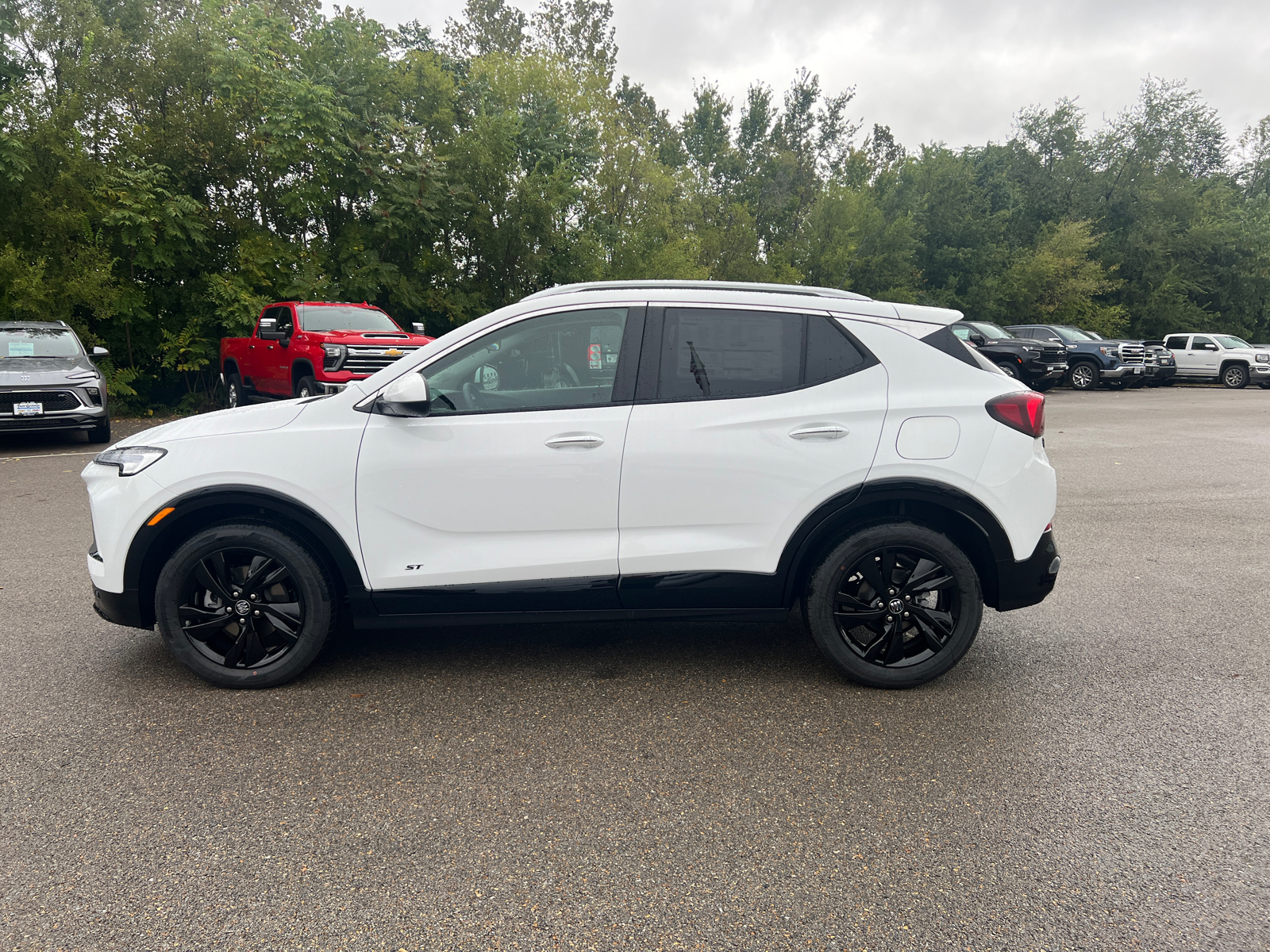 2025 Buick Encore GX Sport Touring 8