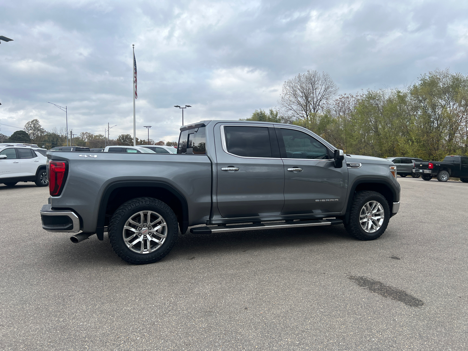 2019 GMC Sierra 1500 SLT 14