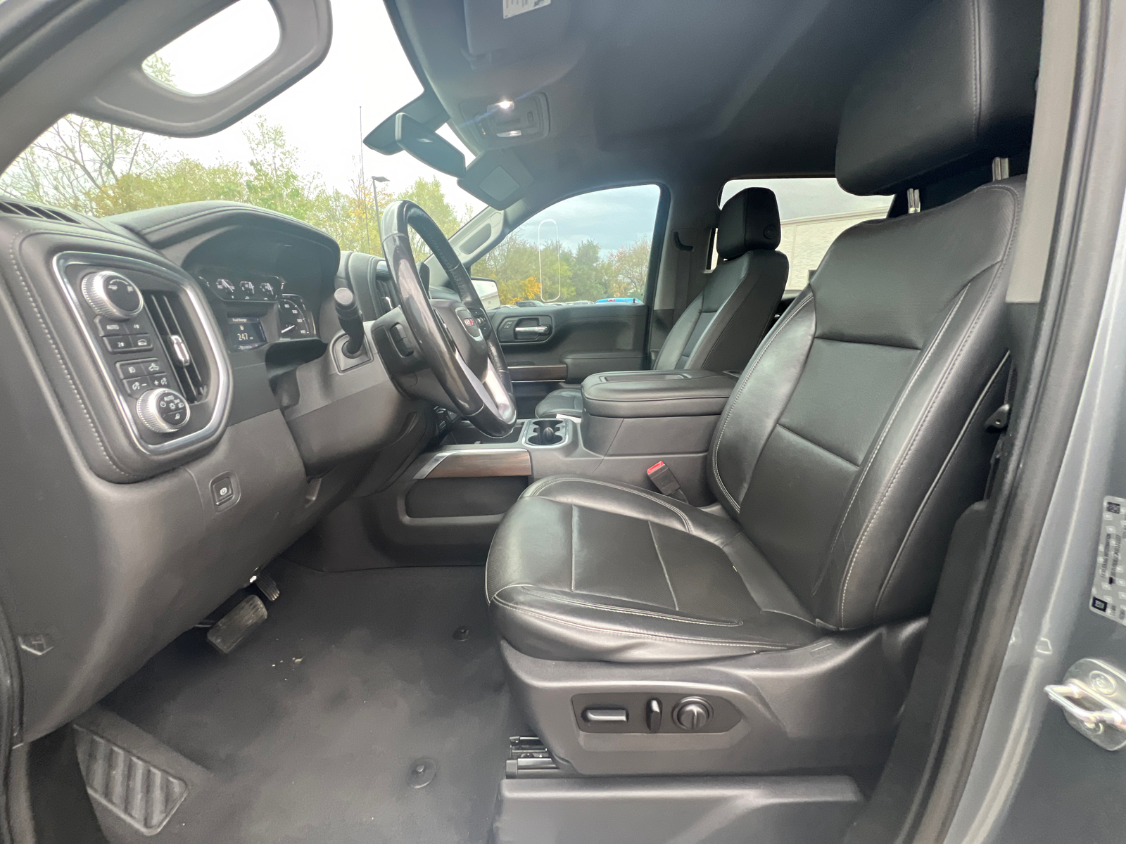 2019 GMC Sierra 1500 SLT 17