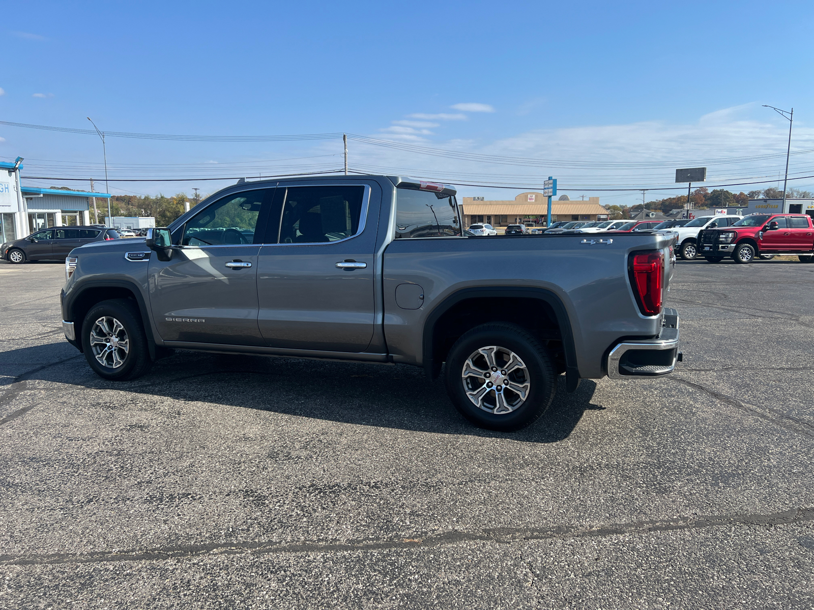 2021 GMC Sierra 1500 SLT 4