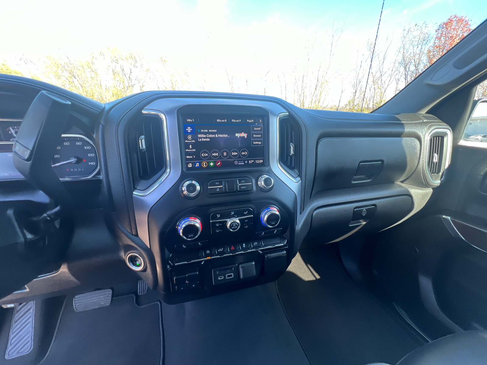 2021 GMC Sierra 1500 SLT 24