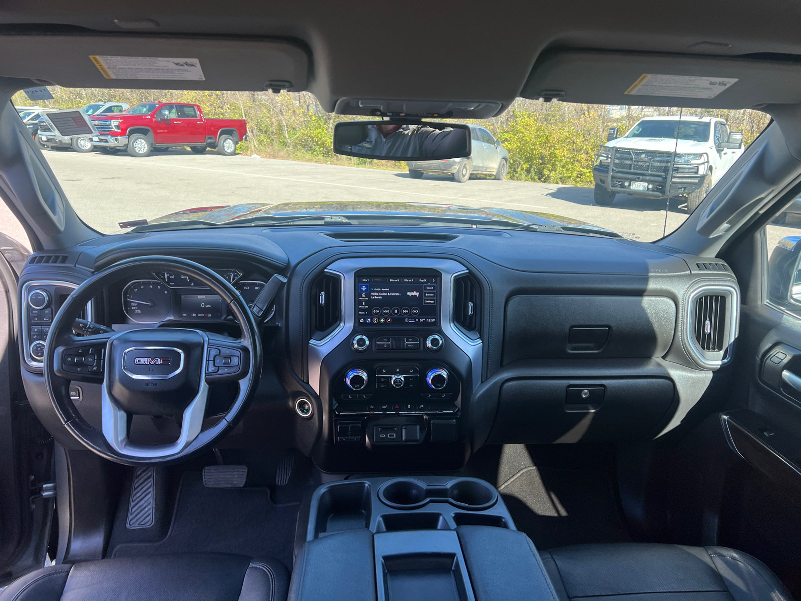 2021 GMC Sierra 1500 SLT 32