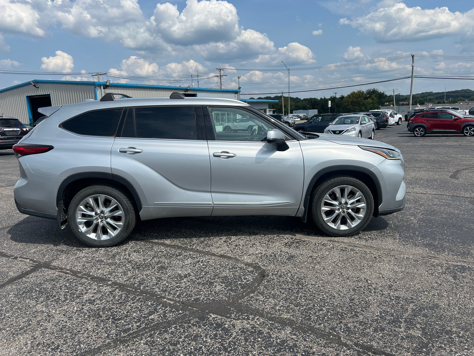 2021 Toyota Highlander  7