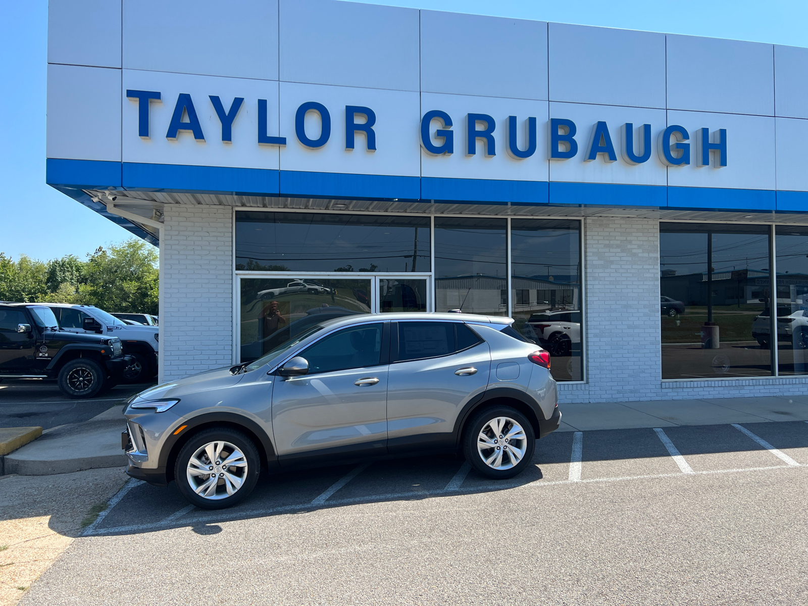 2025 Buick Encore GX Preferred 1